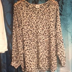 NWOT cabi glamour blouse size XL